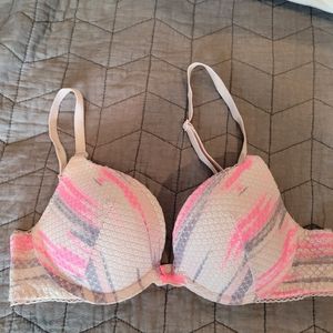 Vs push up bra